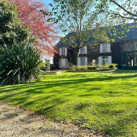 Prieure De La Chesnaie X Melrose Saint-Vigor-le-Grand