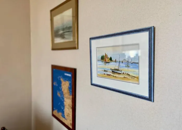 Prieure De La Chesnaie X Melrose * Saint-Vigor-le-Grand